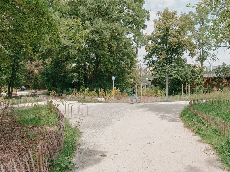 Forêt urbaine du quartier de l'Étang – cohabitation des flux